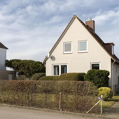 Semesterbostad Strandhaus