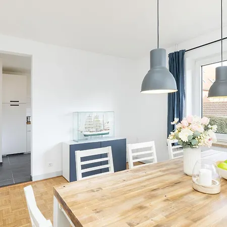 Semesterbostad Strandhaus Laboe